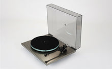 Load image into Gallery viewer, Rega Planar 6 RS